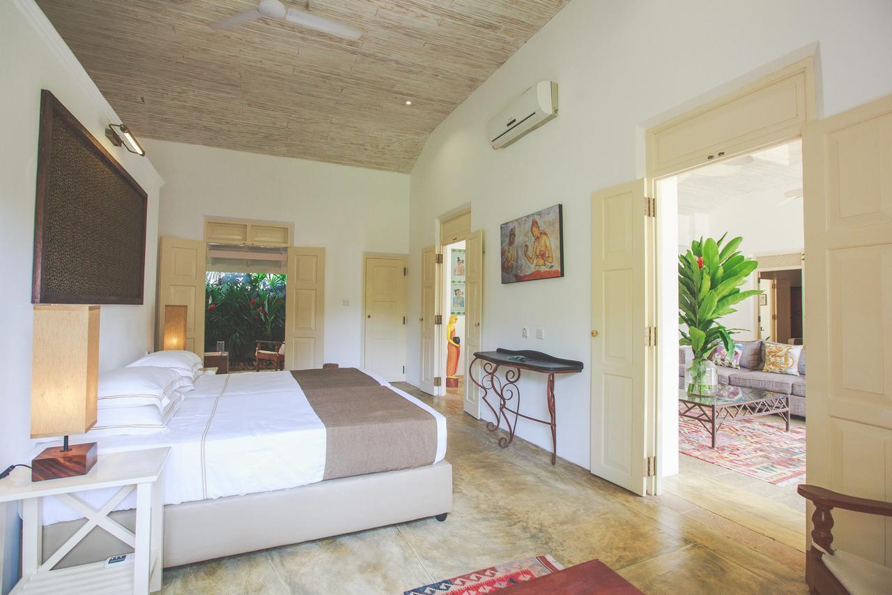 אהנגאמה Karmel Villa Thalduwa Island - Five Bedroom Luxury Villa With Private Pool מראה חיצוני תמונה